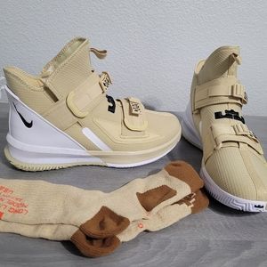 LeBron Soldier XIII TB Promo